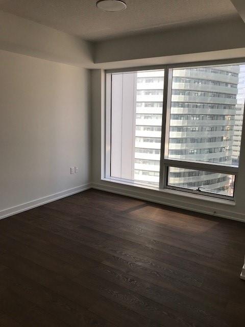 3103 - 10 York St, Condo with 2 bedrooms, 2 bathrooms and 1 parking in Toronto ON | Image 13