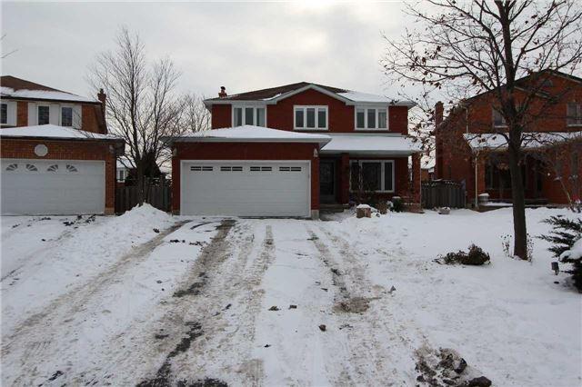8 Tweed Upper Crt, House detached with 4 bedrooms, 3 bathrooms and 2 parking in Vaughan ON | Image 1