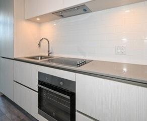204 - 34 Tubman Ave, Condo with 2 bedrooms, 2 bathrooms and 1 parking in Toronto ON | Image 2