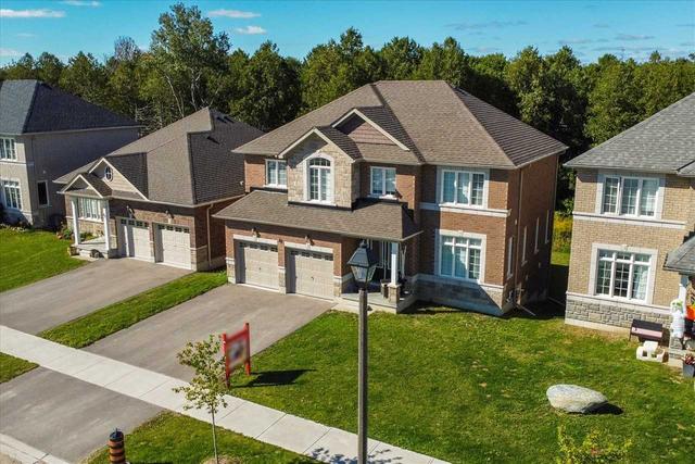 82 Alcorn Dr, House detached with 4 bedrooms, 3 bathrooms and 4 parking in Kawartha Lakes ON | Image 23
