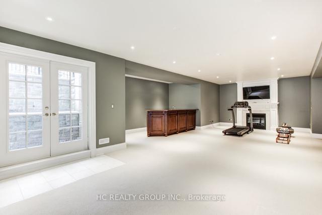 17 Blanchard Rd, House detached with 5 bedrooms, 5 bathrooms and 6 parking in Toronto ON | Image 24