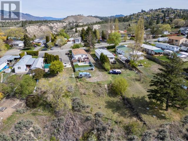 819 Klahanie Drive, House detached with 3 bedrooms, 2 bathrooms and null parking in Kamloops BC | Image 24