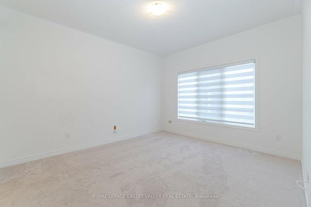 10 Abelia St, Condo with 2 bedrooms, 3 bathrooms and 4 parking in Brampton ON | Image 13