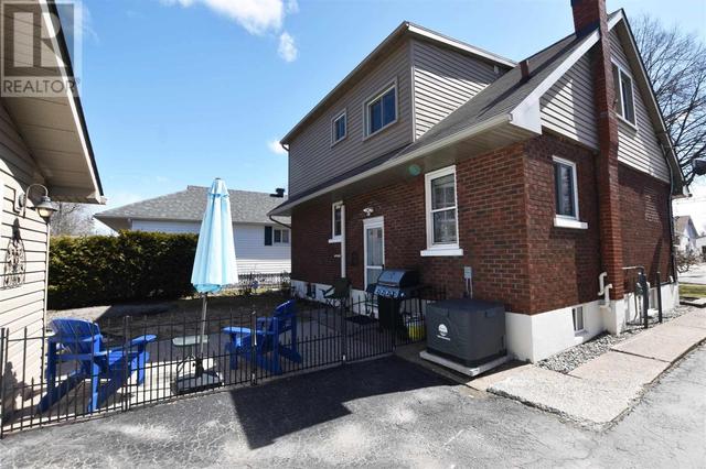 49 Grandview Ave, House detached with 3 bedrooms, 3 bathrooms and null parking in Sault Ste. Marie ON | Image 13