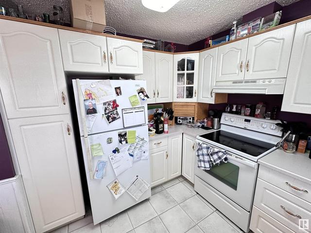 10371 109 Av, House detached with 3 bedrooms, 2 bathrooms and null parking in Westlock AB | Image 2