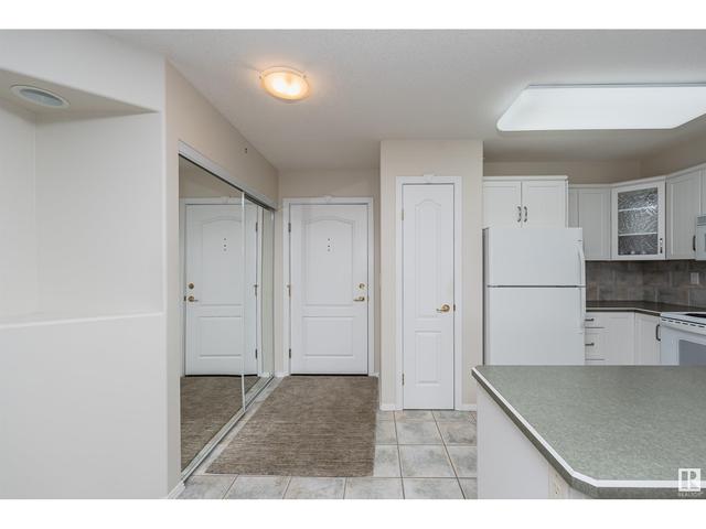 416 - 8912 156 St Nw, Condo with 2 bedrooms, 2 bathrooms and null parking in Edmonton AB | Image 13
