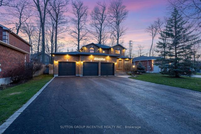 33 Glen Oak Crt, House detached with 4 bedrooms, 4 bathrooms and 12 parking in Barrie ON | Image 23
