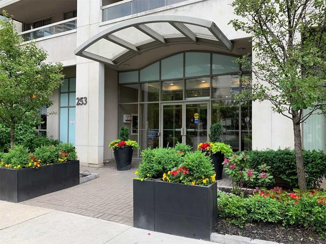 802 - 253 Merton St, Condo with 1 bedrooms, 1 bathrooms and 1 parking in Toronto ON | Image 1