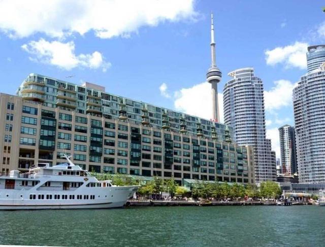 ph 1210 - 211 Queens Quay W, Condo with 4 bedrooms, 4 bathrooms and 3 parking in Toronto ON | Image 34