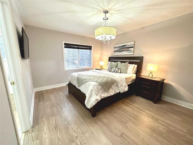 2 - 7360 Zinnia Pl, Townhouse with 3 bedrooms, 4 bathrooms and 2 parking in Mississauga ON | Image 11