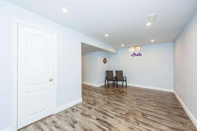 64 Fallmeadow Circ, House semidetached with 3 bedrooms, 4 bathrooms and 3 parking in Brampton ON | Image 27