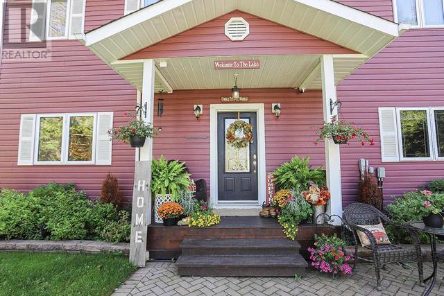 841 Mission Rd, House detached with 3 bedrooms, 2 bathrooms and null parking in Algoma, Unorganized, North Part ON | Card Image