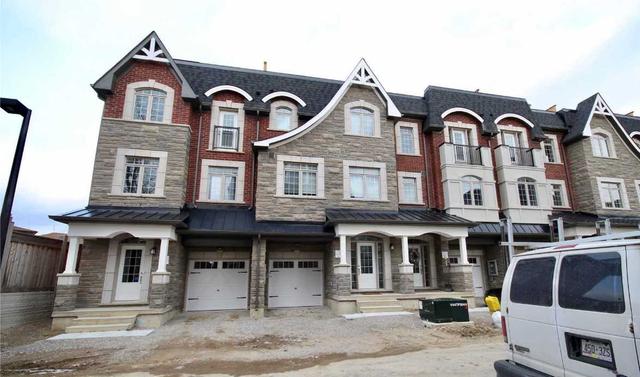 82 Ingleside St, House attached with 3 bedrooms, 3 bathrooms and 2 parking in Vaughan ON | Image 1