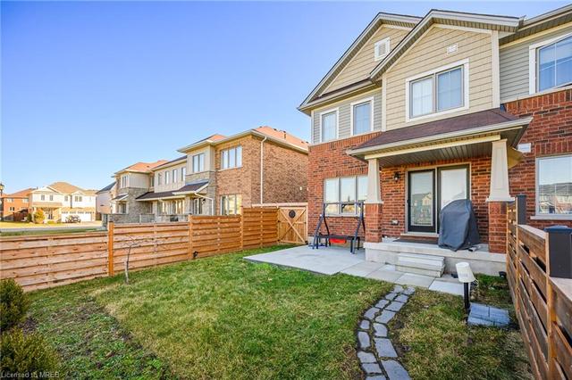 8477 Primrose Lane, House attached with 4 bedrooms, 2 bathrooms and 3 parking in Niagara Falls ON | Image 32
