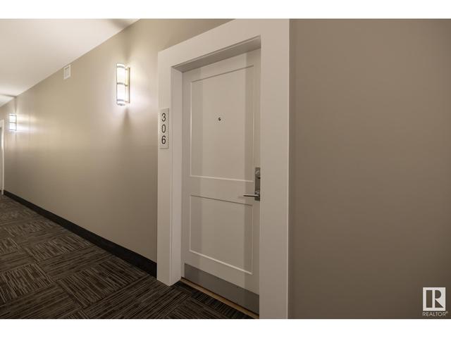306 - 528 Griesbach Pr Nw, Condo with 2 bedrooms, 2 bathrooms and 1 parking in Edmonton AB | Image 41