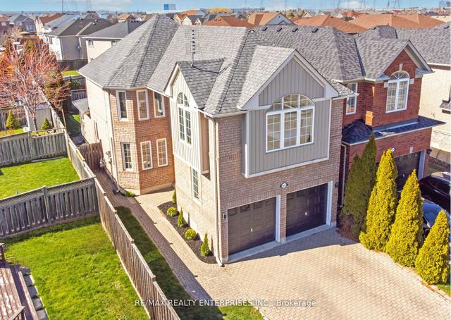 7427 Terragar Blvd, House detached with 4 bedrooms, 4 bathrooms and 4 parking in Mississauga ON | Image 1
