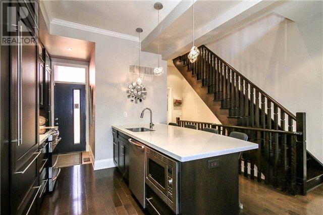 285 Lisgar St, House semidetached with 4 bedrooms, 3 bathrooms and 1 parking in Toronto ON | Image 5