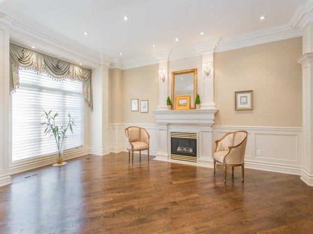 120 Parkview Ave, House detached with 4 bedrooms, 5 bathrooms and 4 parking in Toronto ON | Image 4