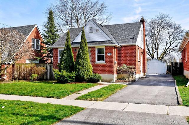 381 Colborne St E, House detached with 3 bedrooms, 3 bathrooms and 5 parking in Oshawa ON | Card Image