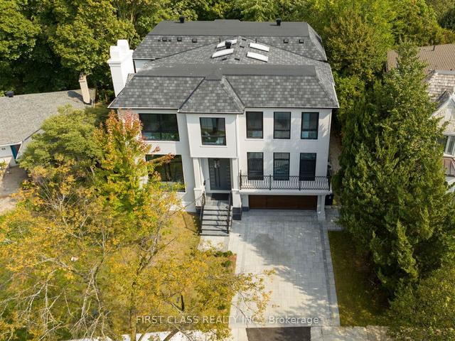 67 Montressor Dr, House detached with 5 bedrooms, 7 bathrooms and 6 parking in Toronto ON | Image 12