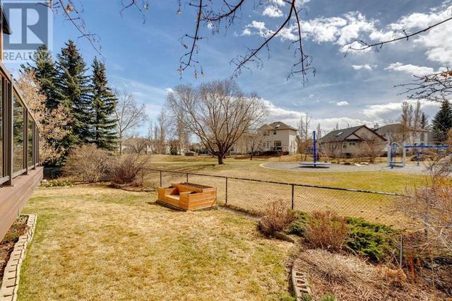 238 Douglas Ridge Place Se, House detached with 4 bedrooms, 3 bathrooms and 4 parking in Calgary AB | Image 38