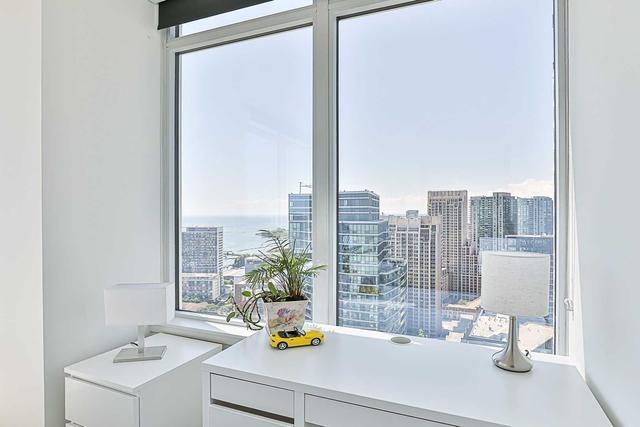 3702 - 17 Bathurst St, Condo with 3 bedrooms, 2 bathrooms and 1 parking in Toronto ON | Image 20
