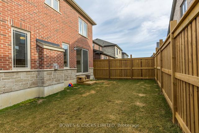 325 Cullen Tr, House detached with 3 bedrooms, 3 bathrooms and 6 parking in Peterborough ON | Image 27