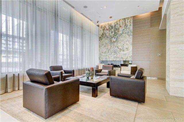 1213 - 70 Roehampton Ave, Condo with 2 bedrooms, 2 bathrooms and 1 parking in Toronto ON | Image 13
