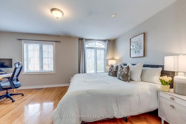 10 - 2401 Fifth Line, Townhouse with 2 bedrooms, 4 bathrooms and 2 parking in Mississauga ON | Image 16