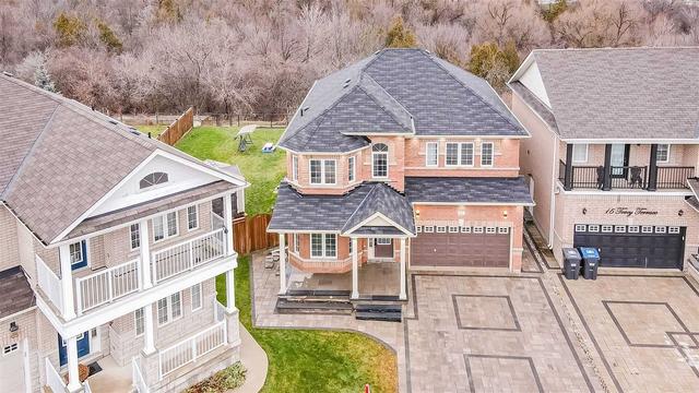 17 Tovey Terr, House detached with 4 bedrooms, 5 bathrooms and 6 parking in Brampton ON | Image 1