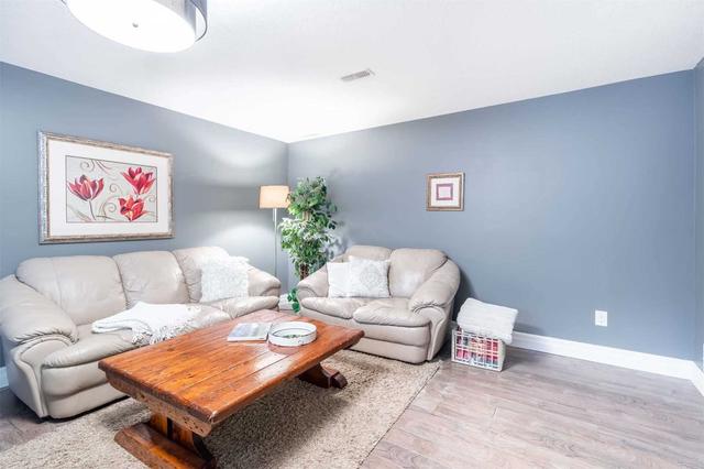 35 Oneida Dr, House detached with 2 bedrooms, 3 bathrooms and 4 parking in Brantford ON | Image 30