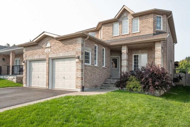 98 Penvill Tr, House detached with 4 bedrooms, 4 bathrooms and 4 parking in Barrie ON | Image 1