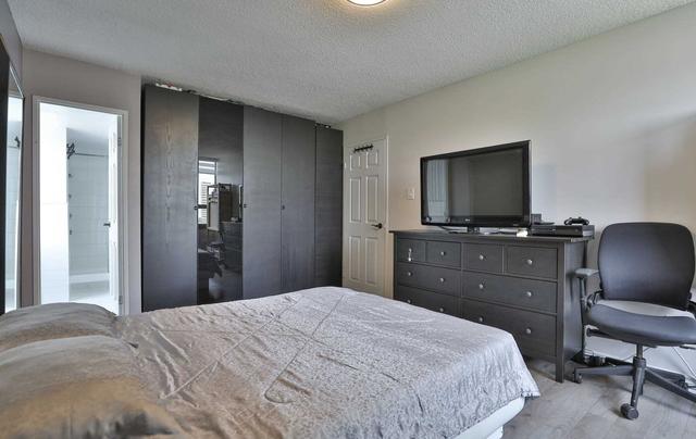 1019 - 50 Mississauga Valley Blvd, Condo with 3 bedrooms, 2 bathrooms and 1 parking in Mississauga ON | Image 14