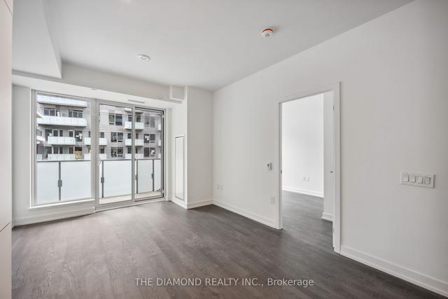 s702 - 8 Olympic Gardens Dr, Condo with 1 bedrooms, 2 bathrooms and 0 parking in Toronto ON | Image 8