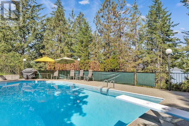 405 Viewcrest Road, House detached with 4 bedrooms, 3 bathrooms and 4 parking in Kelowna BC | Image 30