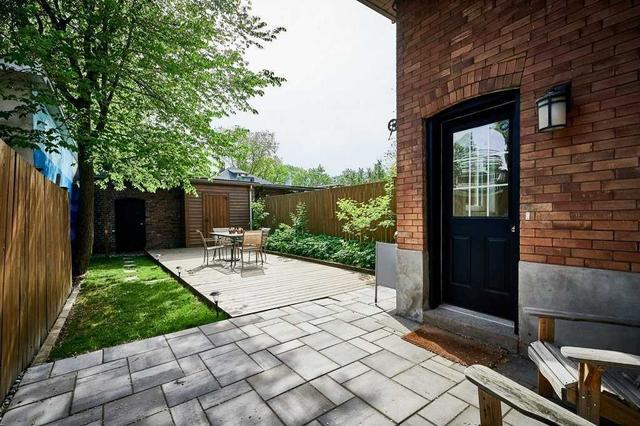 413 Brunswick Ave, House detached with 5 bedrooms, 4 bathrooms and 2 parking in Toronto ON | Image 34