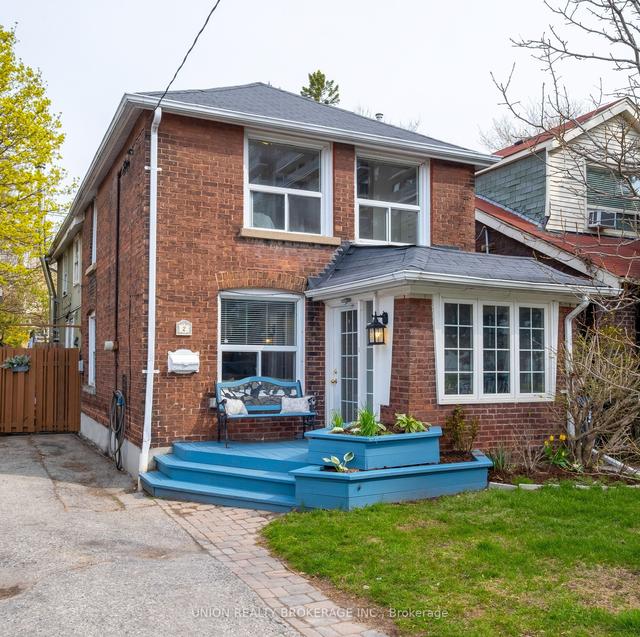 2 Meadow Ave, Toronto, ON, M1N1V6 | Card Image