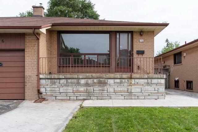 76 Pinemore Cres, House semidetached with 3 bedrooms, 2 bathrooms and 5 parking in Toronto ON | Image 23