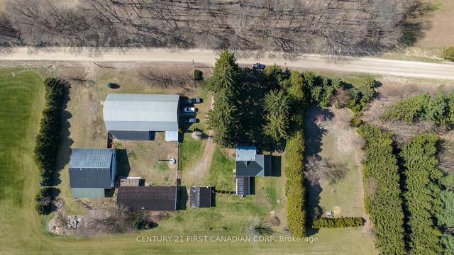 23698 Sutherland Rd, House detached with 4 bedrooms, 3 bathrooms and 12 parking in Strathroy Caradoc ON | Image 9