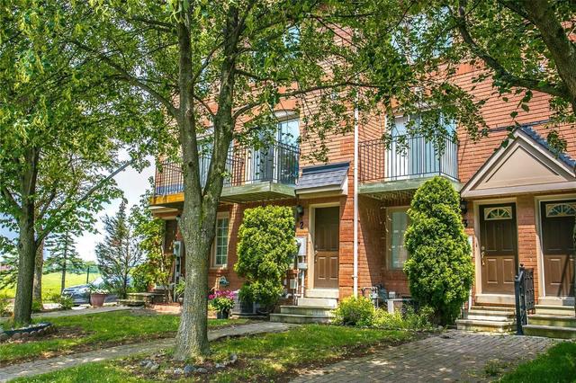 2 - 3895 Doug Leavens Blvd, Townhouse with 2 bedrooms, 1 bathrooms and 2 parking in Mississauga ON | Image 9