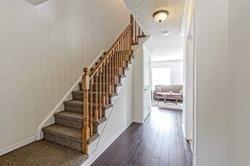 6 Brisbane Crt, Townhouse with 3 bedrooms, 3 bathrooms and 1 parking in Brampton ON | Image 3