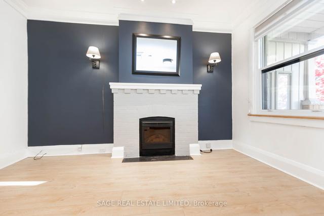 201 Oakcrest Ave, House semidetached with 2 bedrooms, 2 bathrooms and 0 parking in Toronto ON | Image 38