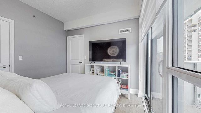 805 - 65 Speers Rd, Condo with 2 bedrooms, 1 bathrooms and 1 parking in Oakville ON | Image 9