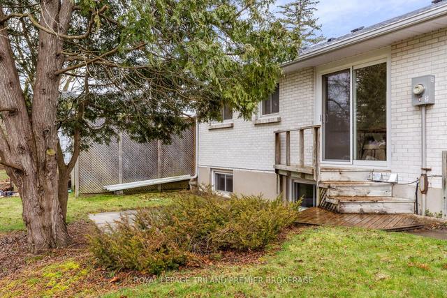 932 Dalkeith Ave, House detached with 3 bedrooms, 2 bathrooms and 6 parking in London ON | Image 32