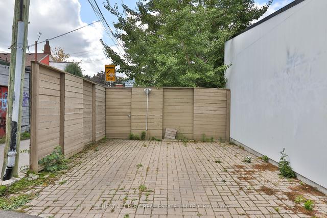 93 Northcote Ave, House attached with 3 bedrooms, 2 bathrooms and 2 parking in Toronto ON | Image 35