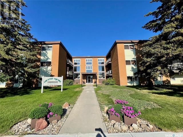19 - 26 Shaw Street, Condo with 2 bedrooms, 1 bathrooms and null parking in Regina SK | Card Image