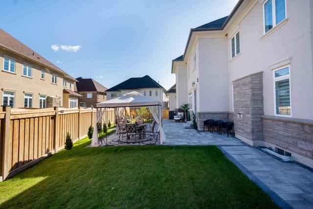 22 Adonis Clse, House detached with 5 bedrooms, 6 bathrooms and 11 parking in Brampton ON | Image 29