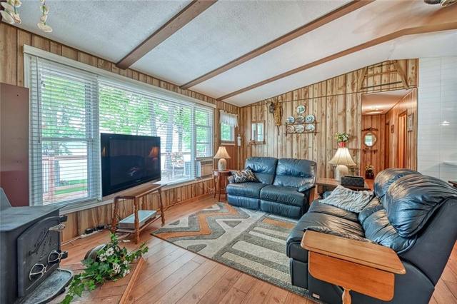 2 B5b Lane, House detached with 3 bedrooms, 1 bathrooms and 4 parking in Rideau Lakes ON | Image 3