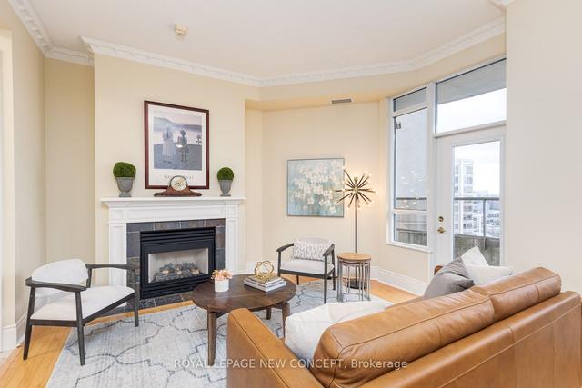tph01 - 35 Kingsbridge Garden Circ, Condo with 2 bedrooms, 2 bathrooms and 2 parking in Mississauga ON | Image 12