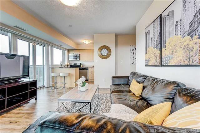 1909 - 215 Queen St E, Condo with 2 bedrooms, 1 bathrooms and 1 parking in Brampton ON | Image 10